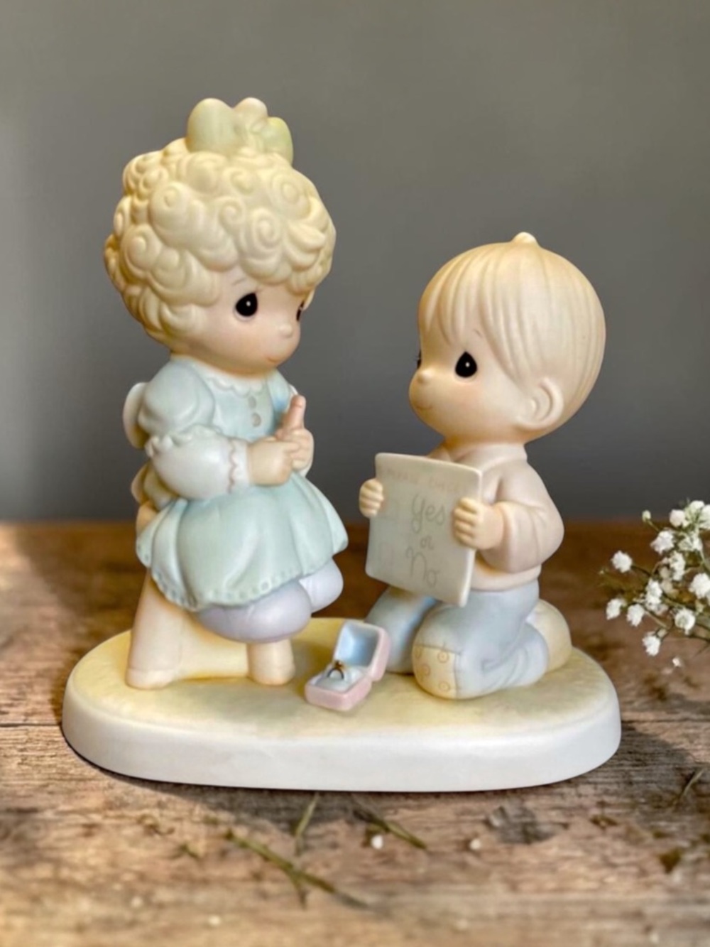Precious Moments Collection WISHING YOU A PERFECT CHOICE 1988